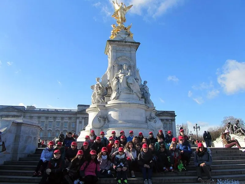 Los estudiantes, en la capital inglesa. 