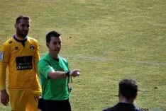 Distintos lances del partido. / SN