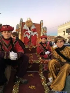 Los Reyes, en su visita a Arcos. / SN