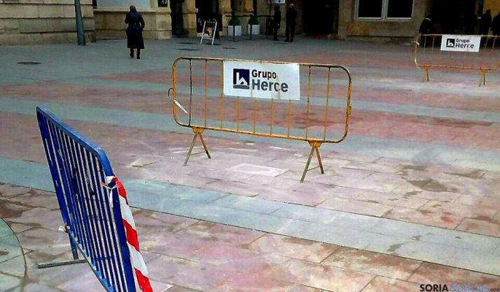 El pavimento reparado en El Espolón. 