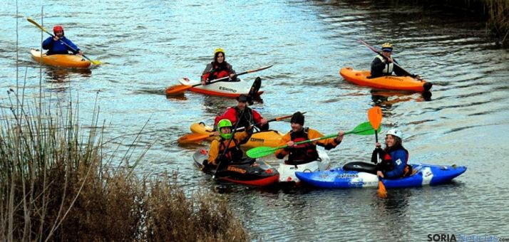 Miembros del club en el Duero. 