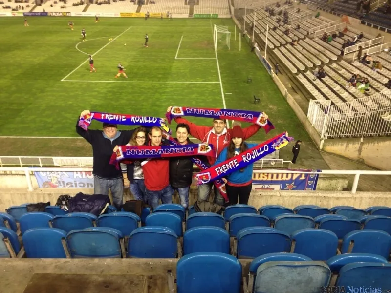 Aficionados numantinos en El Sardinero