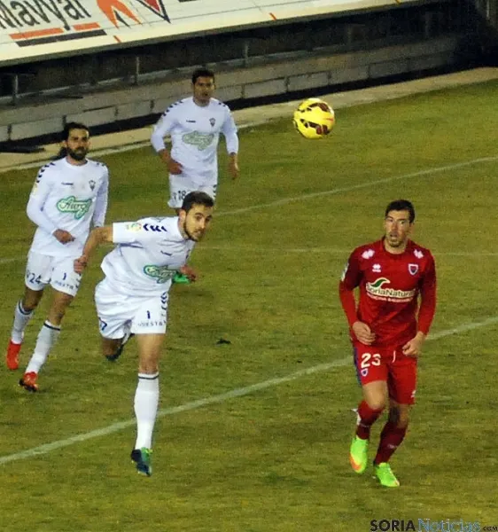 El Numancia no logra la victoria ante el Albacete en un partido sin mayor historia.  / SN