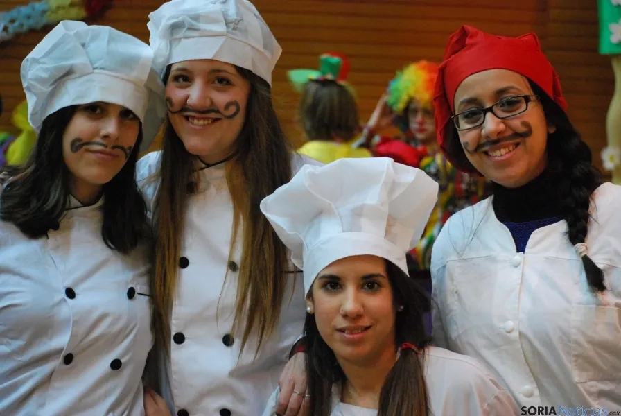 El colorido no ha faltado en el colegio. / SN