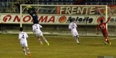 El Numancia no logra la victoria ante el Albacete en un partido sin mayor historia.  / SN