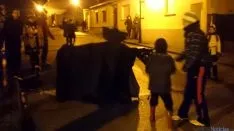 Salida de 'la vaquilla' en Navaleno