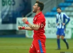 Enrich muestra su alegría marcar el gol que remontaba el partido
