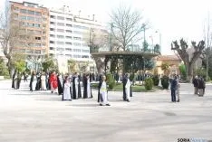 Imagen de la procesión tras bendecir las palmas. / SN