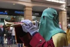Una imagen de la multitudinaria procesión de la 'Borriquilla'. / SN
