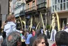 Una imagen de la multitudinaria procesión de la 'Borriquilla'. / SN