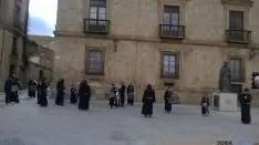 Distintos momentos de la exaltación adnamantina. / SN