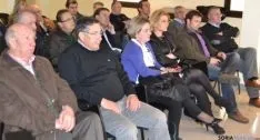 Socios asistentes a la asamblea de Almarza