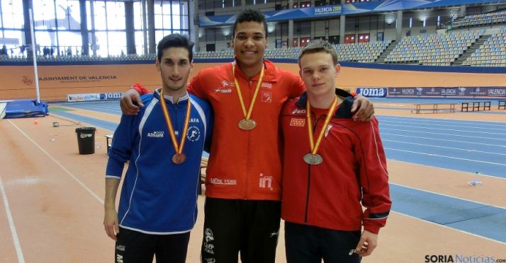 Medallistas junior en Valencia. 