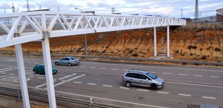 El tramo de la pasarela sobre la N-234. / SN