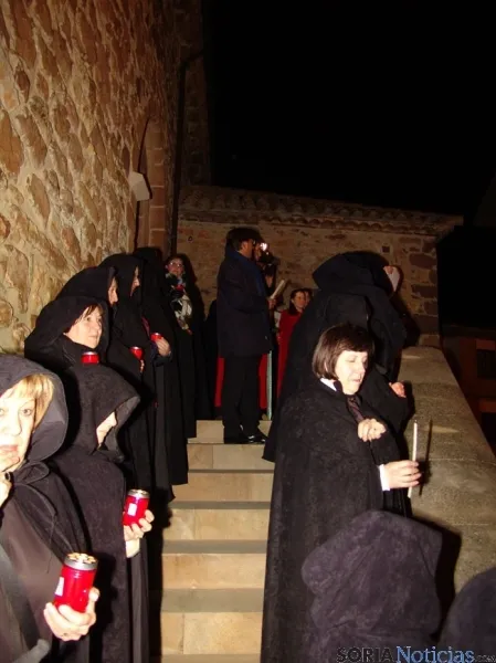 Foto 2 - &Oacute;lvega recuerda la quema de su castillo y la muerte de unos 430 vecinos en 1474