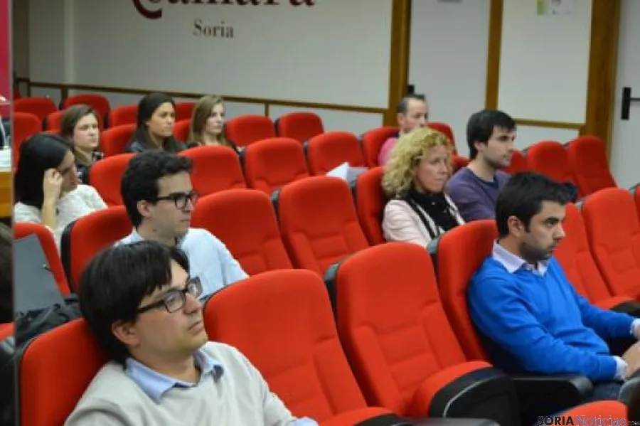 Presentación Máster en Comercio en la Cámara