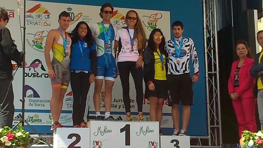 Foto 7 - Unos 500 participantes, en las categor&iacute;as de duatlon sprint y corto por edades