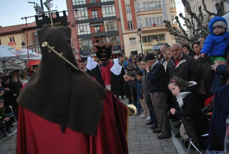 La multitudinaria procesión del Miércoles Santo. / SN