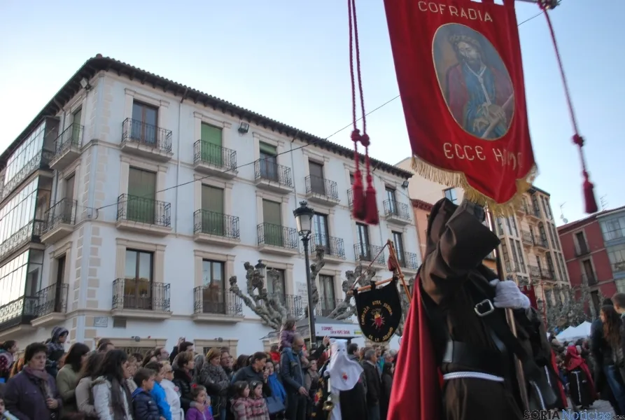 La multitudinaria procesión del Miércoles Santo. / SN