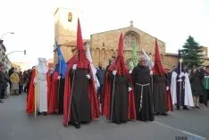 La multitudinaria procesión del Miércoles Santo. / SN