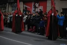 La multitudinaria procesión del Miércoles Santo. / SN