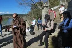 La 'Saturiada' en su arranque en la ermita del patrón. / SN