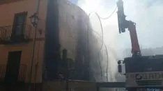 Incendio en el jardín vertical