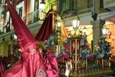Foto 4 - Multitudinario Viernes Santo en la capital
