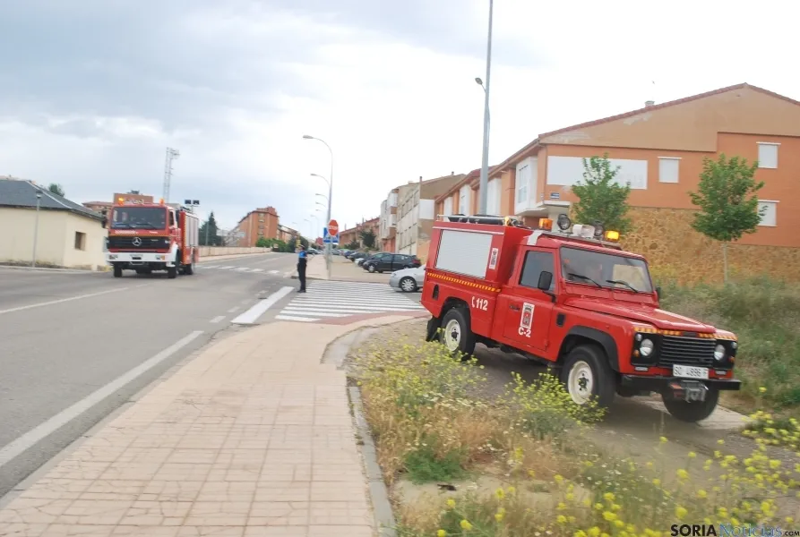 Imagen del incendio frente a la estación de RENFE. / SN