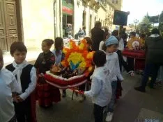 Foto 3 - Los alumnos del San Jos&eacute; celebran su particular Domingo de Calderas