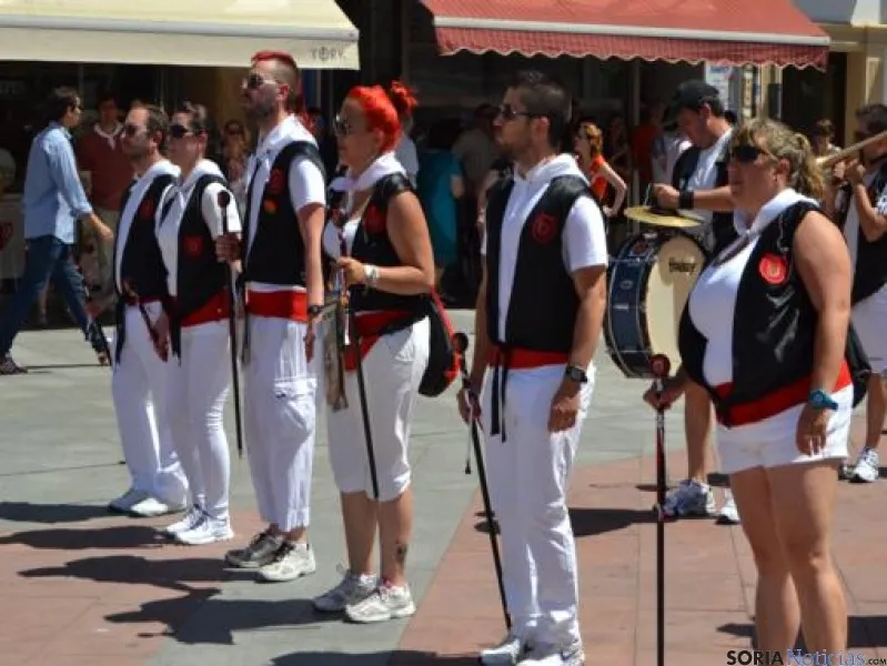 Desfile Peñas de Soria 2015