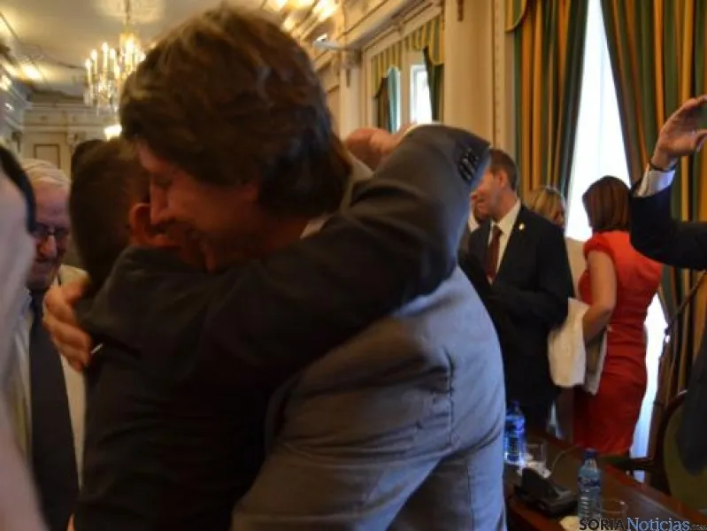 Toma de posesión de Luis Rey en Diputación