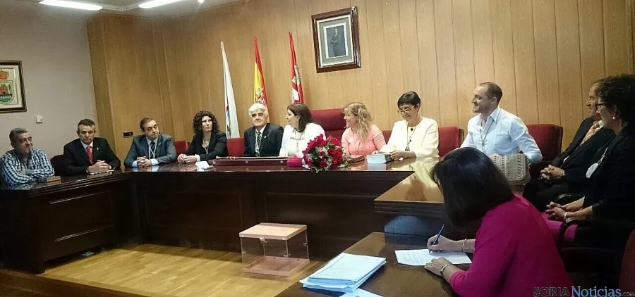 Imagen de la toma de posesión de María Luisa Aguilera. / SN
