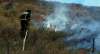 Un bombero apagando un fuego forestal en Soria. / SN