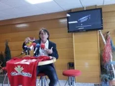 Raúl Ruiz presentando la campaña