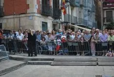 La llegada de los doce jurados al ayuntamiento. / SN
