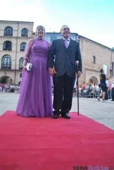 La llegada de los doce jurados al ayuntamiento. / SN