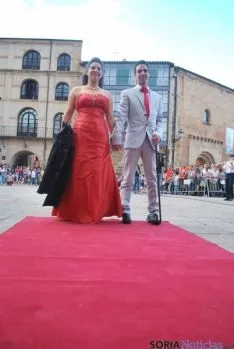 La llegada de los doce jurados al ayuntamiento. / SN