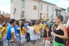 Caluroso arranque de Las Bailas este lunes sanjuanero. / SN