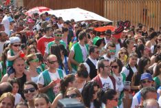 Caluroso arranque de Las Bailas este lunes sanjuanero. / SN