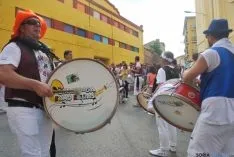 Caluroso arranque de Las Bailas este lunes sanjuanero. / SN