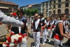 Imagen de la mañana de este Lunes de Bailas. / SN