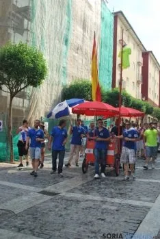 Caluroso arranque de Las Bailas este lunes sanjuanero. / SN