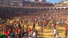 Foto 4 - Marcos P&eacute;rez es el triunfador de la novillada del Viernes de Toros de la tarde