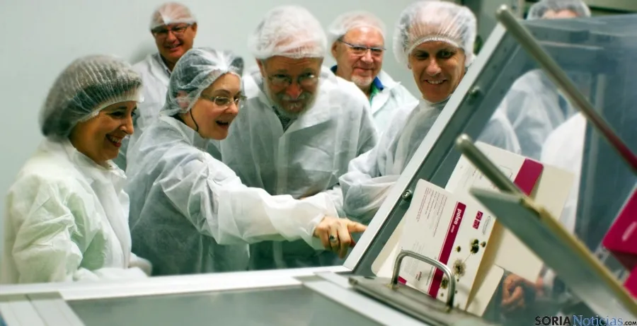 Profesionales de la Medicina Natural en la planta de Garray. / SN