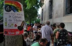 Imagen del ambiente vivido esta tarde de sábado en la plaza del Olivo. / SN