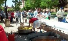 El barrio de Santa Bárbara, de fiesta. / SN