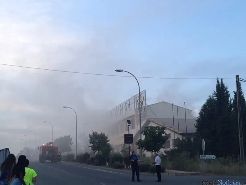 Incendio en Muebles Almazán