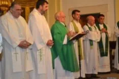 50 años de párroco de Felipe Pérez
