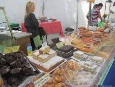 Los puestos alimenticios esta mañana. SN